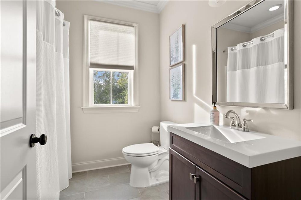 19-Secondary Bathroom 18 Arbor Circle